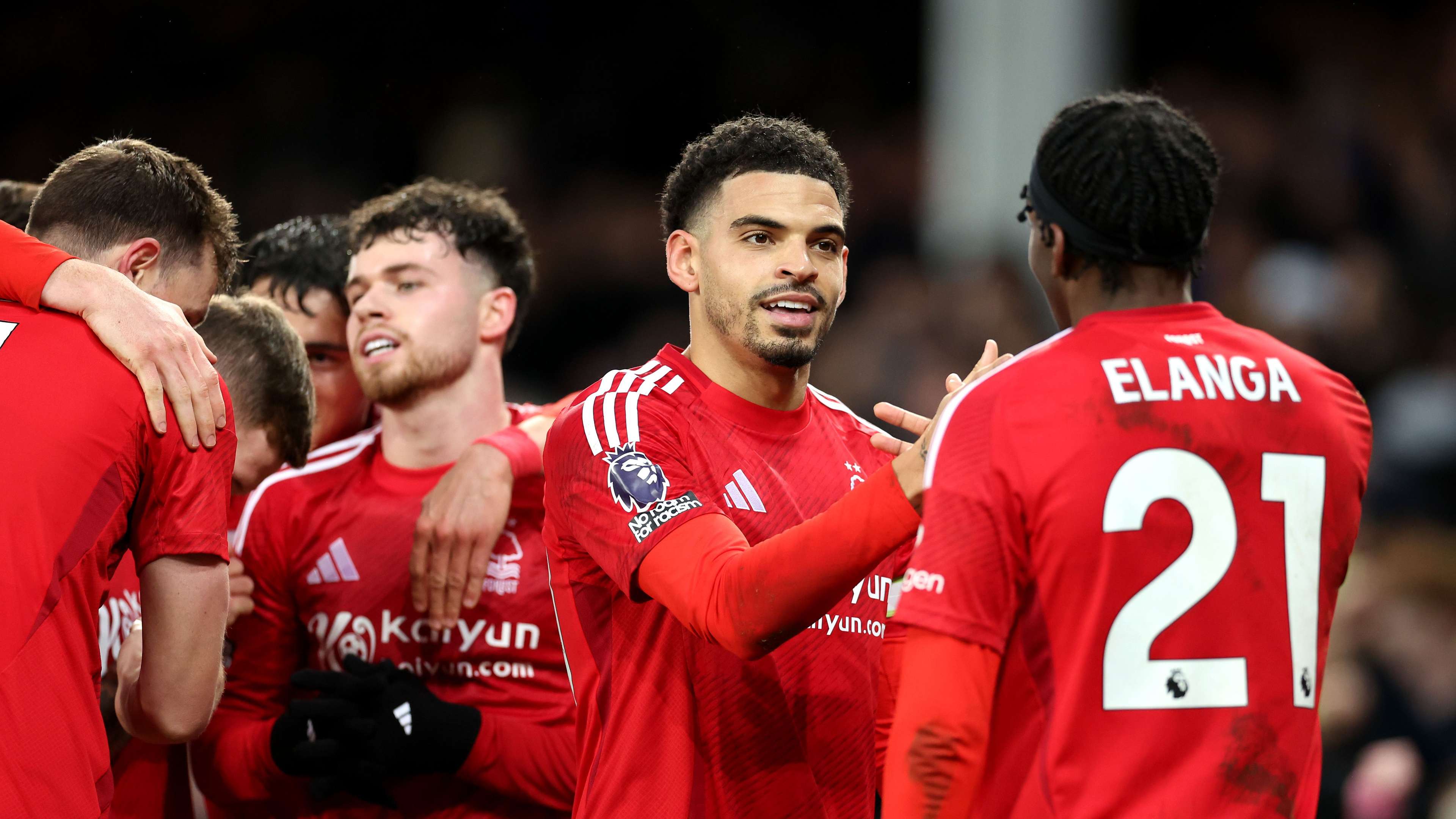 更能彰显裁 更能彰显裁